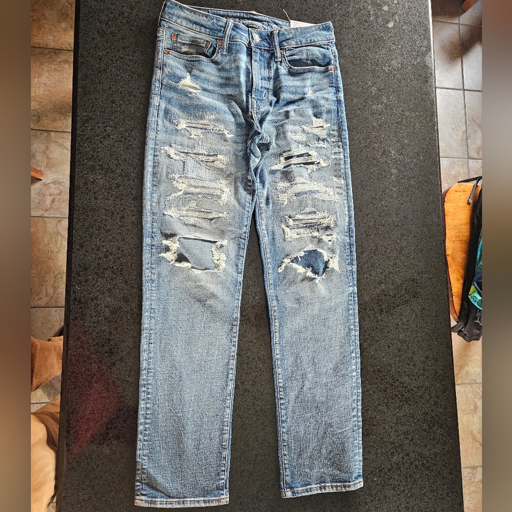 American Eagle Airflex + Distressed Men's 30x32 Jeans. NWT.